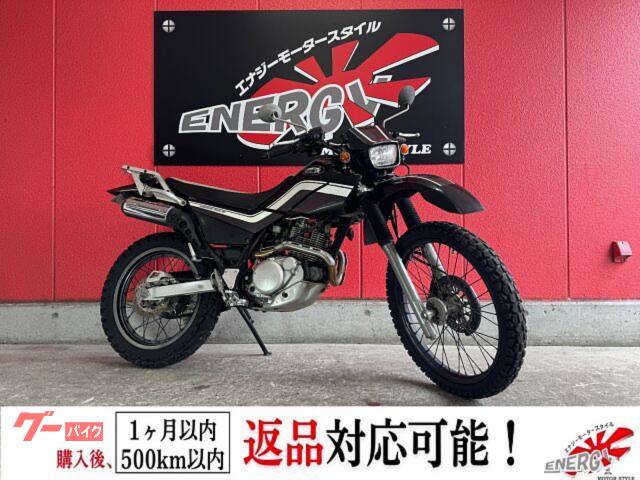 セロー２２５ＷＥ　２００２年モデル　ヤマハブラック　キャブレター車　Ｒキャリア　フェンダーレス　リアディスクブレーキ