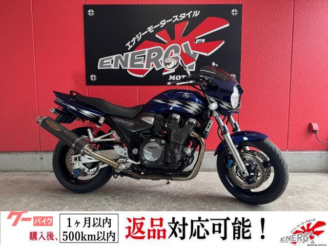 ＸＪＲ１３００／　２００８年モデル　ストライカーカーボンスリップオンマフラー　ＹＳＳリアサスペンション　グリップヒーター