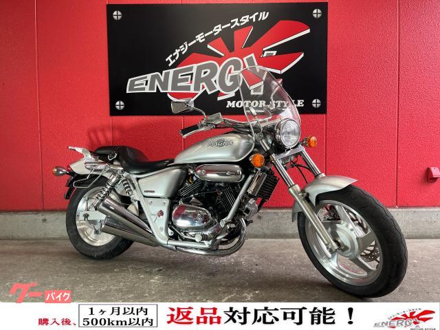 Ｖ−ＴＷＩＮ　ＭＡＧＮＡ　２００３年モデル　社外スクリーン　リアキャリア　サイドバックサポート・サイドバック　キャブレター車両