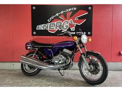 カワサキ　７５０ＳＳ　Ｈ２Ｆ型　フロントディスクブレーキ　横開き式シート　２ストローク３気筒エンジン