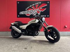 カワサキ　エリミネーター２５０Ｖ　２００１年モデル　キャブレター車　ポーラホワイト　ＵＳＢ電源　社外スリップオンマフラー