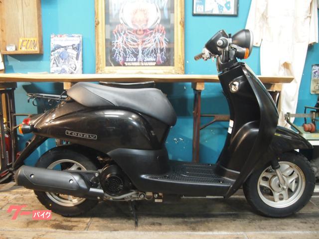 トゥデイ FI車 バッテリー タイヤ新品