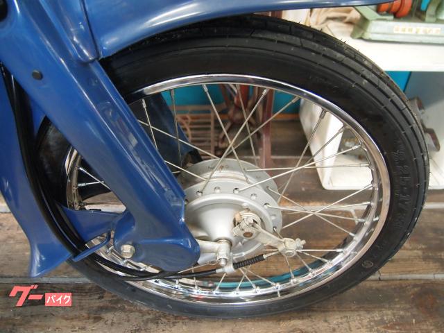 ホンダ スーパーカブ50 2005年式 タイヤ バッテリー オイル新品