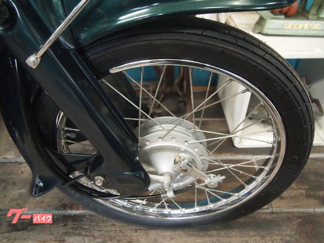 ホンダ スーパーカブ50(FI）実働中古美車　バッテリー新品　タイヤ前後新品同様　レッグシールド純正新品　ナンバー登録書類付き（無料） ホンダ スーパーカブ50(FI）実働中古美車 バッテリー新品 タイヤ前後
