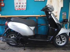 ホンダ　タクト　２０１６年式　タイヤ　バッテリー　オイル　プラグ新品