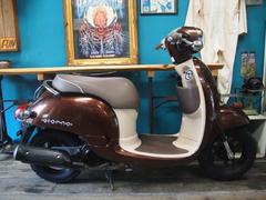 ホンダ　ジョルノ　グリップ　タイヤ　バッテリー　フロアマット　ドライブベルト新品