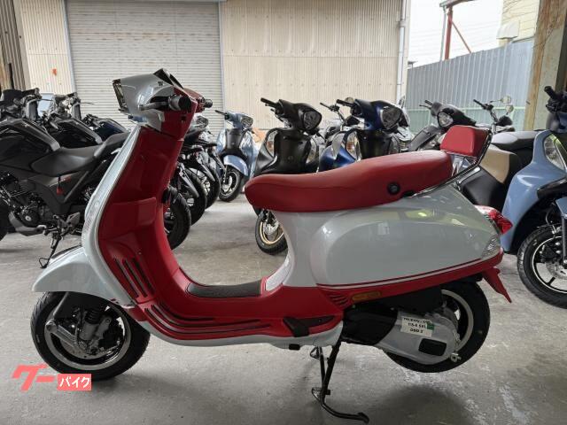 ＳＸＬ１５０　ＤＵＡＬ　国内未発売モデル　輸入新車　ホワイト／レッド