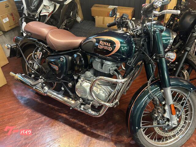 クラシック３５０　ハルシオングリーン　正規ディーラー中古車　エンジンガード　ＥＴＣ付き