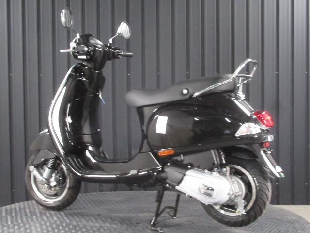 VESPA 125 LEDヘッドライトモデル CBS 国内未発売モデル