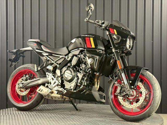 スズキ GSX－8TT 新車 最新モデル｜CHOPS（株）グラン大阪