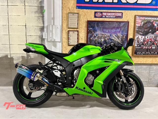 カワサキ Ｎｉｎｊａ ＺＸ－１０Ｒ 逆車 ＢＥＥＴマフラー