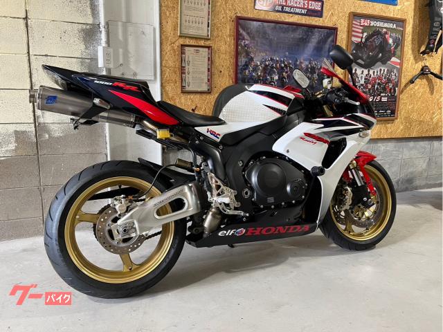 ホンダ ＣＢＲ１０００ＲＲ ２００７年 ＳＣ５７後期型 ＨＲＣ限定カラー ＴＳＲマフラー  バックステップ他｜ＦＡＳＴＥＲ｜新車・中古バイクなら【グーバイク】