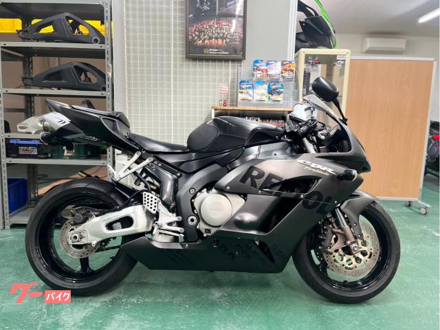 ホンダ CBR1000RR 2004年式 SC57 ストライカー