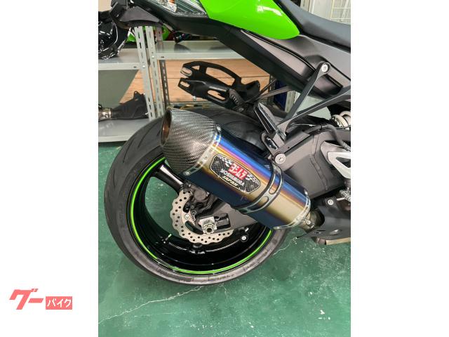 カワサキ Ninja ZX－10R 逆車 2012年式 ヨシムラ