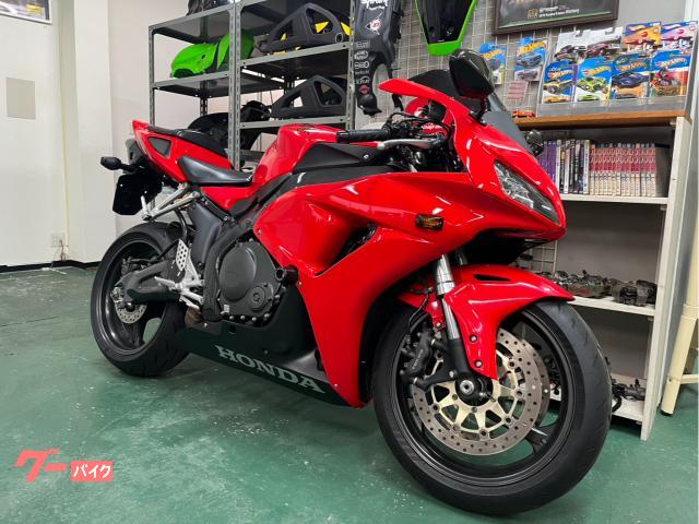 ＣＢＲ１０００ＲＲ　２００６年式　後期型　カーボンパーツ多数　無限マフラー
