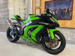 カワサキ　Ｎｉｎｊａ　ＺＸ−１０Ｒ　２０１３年式　逆車　ＢＥＥＴマフラー　ダウンフォーススポイラー　他