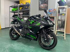 カワサキ　Ｎｉｎｊａ　４００　２０２３年式　ｌ型　１オーナー車　スコーピオンマフラー　フェンダーレスキット