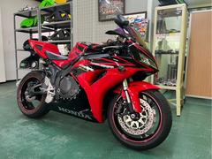 ホンダ　ＣＢＲ１０００ＲＲ　２００７年式　逆車　後期型　デビルマフラー　フェンダーレスキット他