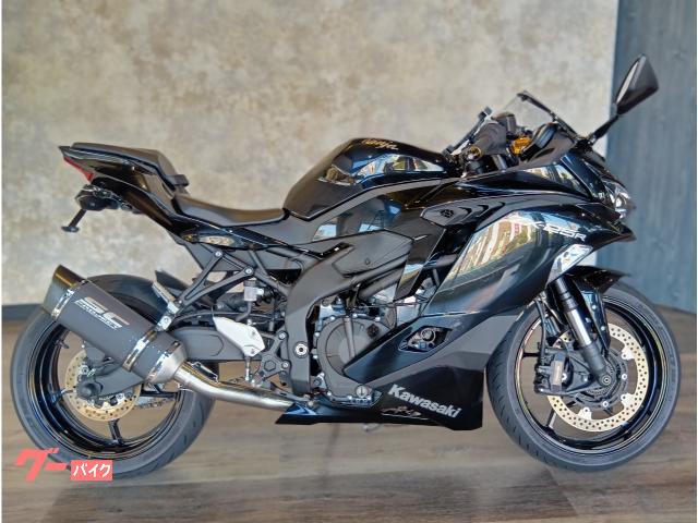 カワサキ Ｎｉｎｊａ ＺＸ－２５Ｒ 社外フルエキマフラー フェンダーレス｜ＳＵＲＦＡＣＥ 泉大津店｜新車・中古バイクなら【グーバイク】