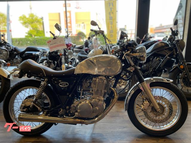 ＳＲ４００　車検２年付き　メッキタンク　ペイトンプレイスマフラー　セパレートハンドル　フェンダーレス