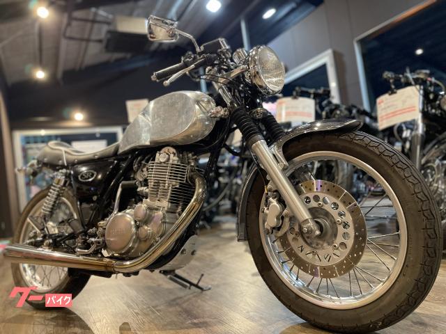 ＳＲ４００　車検２年付き　メッキタンク　ペイトンプレイスマフラー　セパレートハンドル　フェンダーレス