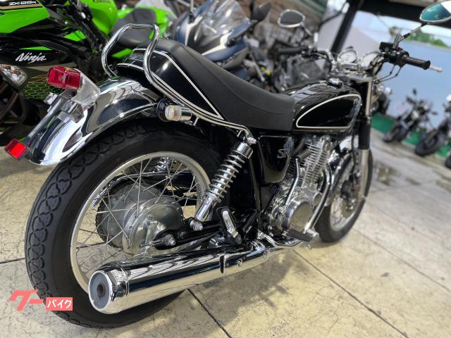 YAMAHA sr400 インジェクションモデル　車検切れ　値引き交渉します
 　 ヤマハ SR400 インジェクションモデル 車検2年付き スモール