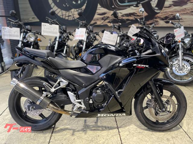 ＣＢＲ２５０Ｒ　ブラック　ＷＲ’Ｓマフラー　フェンダーレス　スモークスクリーン　アジャスタブルレバー　純正スペアキー付属