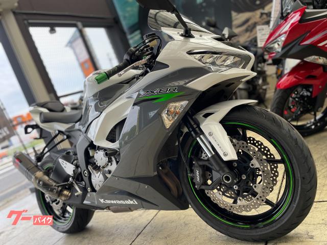 xavi06　まとめ買い　2点 カワサキ Ninja ZX－6R ホワイト 車検2年付き ETC
