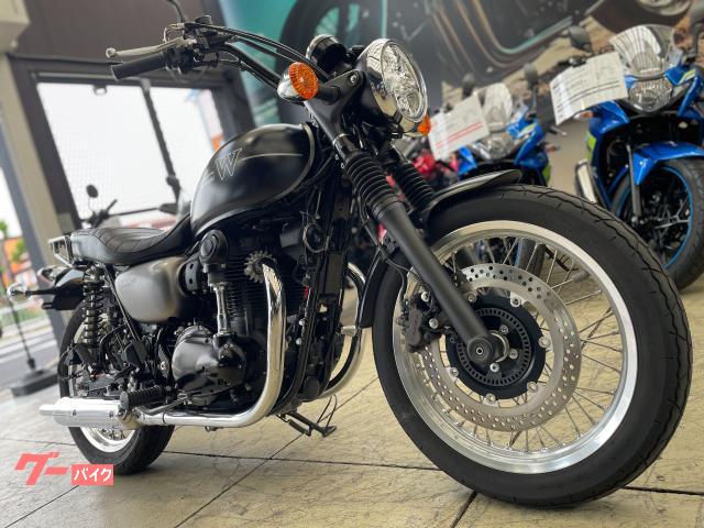 カワサキ W800 ストリート マットブラック ノーマル車両 リア