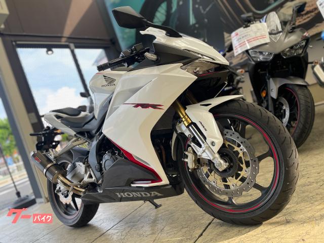 ホンダ CBR250RR パールグレアホワイト SPEC－Aマフラー