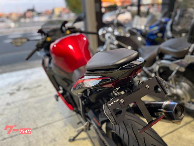 カワサキ Ninja ZX－25R SE ビートジャパンマフラー