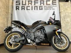 ヤマハ YZF-R1 ２００８年式 車検￥３０．０００－の整備です。常連さんの頭文字Dさん  タンクカバーの修理もね・・・｜バイクの整備・メンテナンス・修理なら【グーバイク】