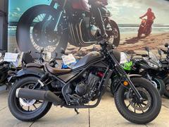 ホンダ　レブル２５０　Ｓエディション　マットブラック　ノーマル車両　タンデムバックレスト