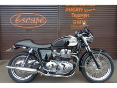 ＴＲＩＵＭＰＨ　ボンネビルＴ１００　空冷キャブ　カフェレーサーカスタム　ノーマンハイド　クラシックサイレンサー＆バックステップ　リアフェンレス