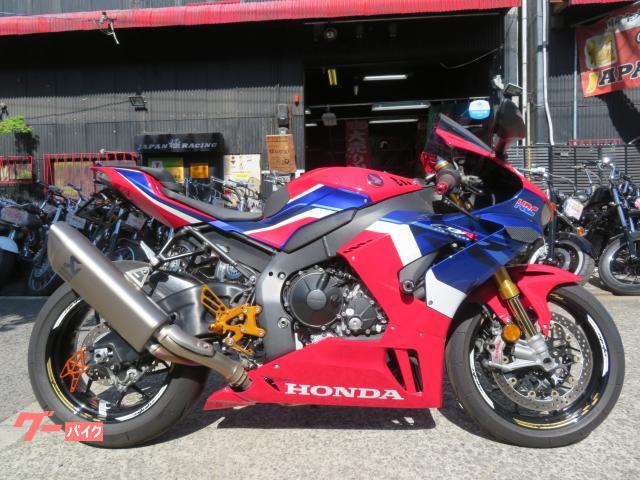ＣＢＲ１０００ＲＲ−Ｒ　３ヵ月保証付　カスタム車　バックステップ　スクリーン　ＬＥＤウィンカー　多数カスタム