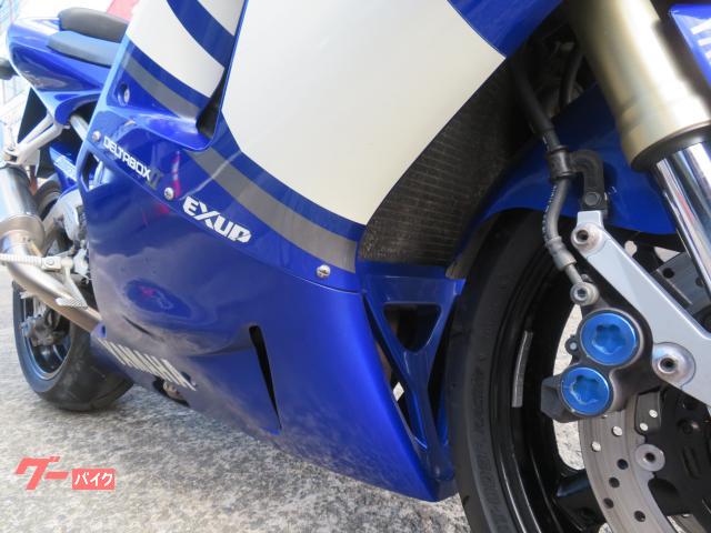 YZF―R1　逆車フルパワー　ネイキッドカスタム YAMAHA YZF-R1 逆車 フルパワー クロスプレーン2011年モデル 新規入荷
