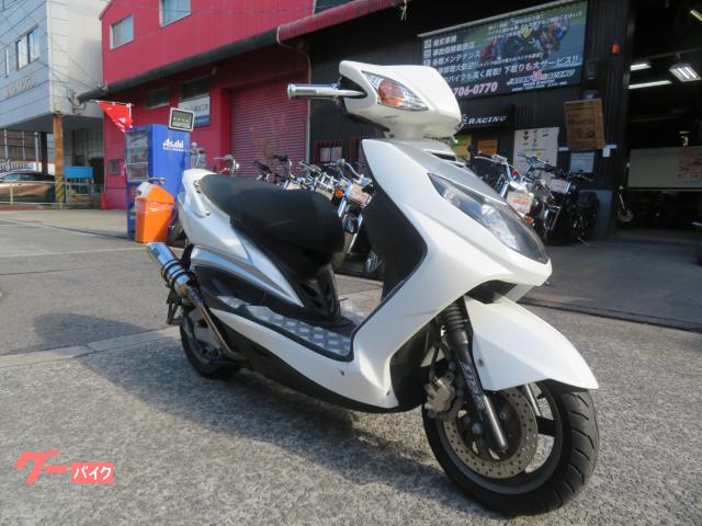 シグナスＸ　３ヵ月保証付　２型ホワイトカラー　マフラーカスタム