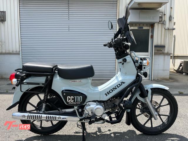 クロスカブ１１０　ＪＡ６０ノーマル　アクセサリーホルダー・タンデムシート・サイドバックサポート付