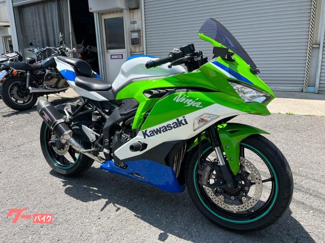 カワサキ Ninja ZX－25R アニバーサリー仕様／クイック