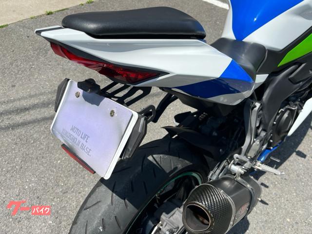 カワサキ Ninja ZX－25R アニバーサリー仕様／クイック