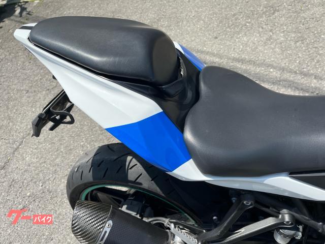 カワサキ Ninja ZX－25R アニバーサリー仕様／クイック