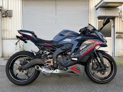 カワサキ　Ｎｉｎｊａ　ＺＸ−２５Ｒ　ＳＥ　クイックシフター・ベビーフェイスバックステップ・フェンダーレス