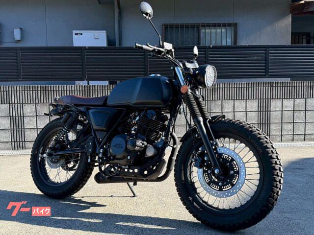 アキタ２５０　正規ディーラー中古車　ＵＳＢポート　別体リザーバータンク付きリアサスペンション