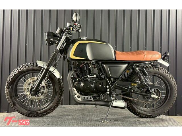 MUTT アキタ250 EURO5 正規ディーラー中古車 USB