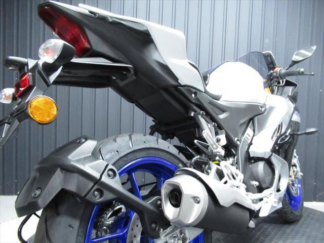 ヤマハ ＹＺＦ－Ｒ１５ Ｒ１５Ｍ Ｖ４ ＡＢＳ ＬＥＤヘッドライト 