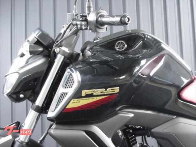 ヤマハ ＦＺＳ－ＦＩ デラックス ＡＢＳ ＬＥＤヘッドライト ゴールドホイール メタリックブラック｜宮西自動車商会  奈良店（Ｃｈｏｐｓパートナーショップ）｜新車・中古バイクなら【グーバイク】