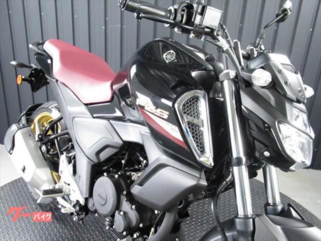 ヤマハ ＦＺＳ－ＦＩ デラックス ＡＢＳ ＬＥＤヘッドライト ゴールドホイール メタリックブラック｜宮西自動車商会  奈良店（Ｃｈｏｐｓパートナーショップ）｜新車・中古バイクなら【グーバイク】