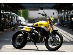 ＦＡＮＴＩＣ　キャバレロ　スクランブラー５００