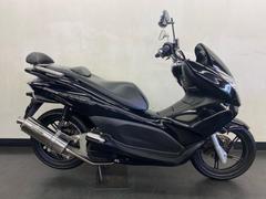 ホンダ　ＰＣＸ　ＪＦ２８　マフラー　バックレスト　ＬＥＤテールランプカスタム