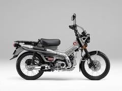 ホンダ　ＣＴ１２５ハンターカブ　０２５年国内最新モデル　自動遠心クラッチ４速ロータリ−変速　５段階プリロードアジャスターリアショック装備